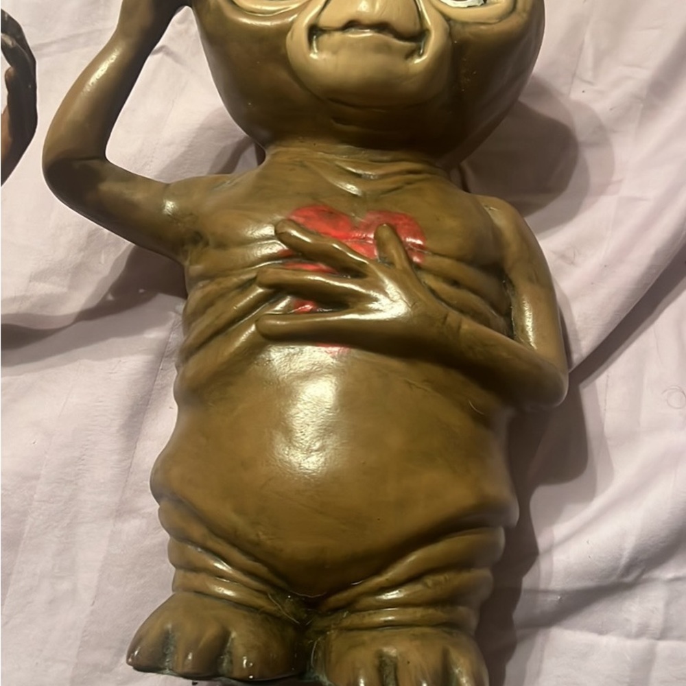 Two ET figurines